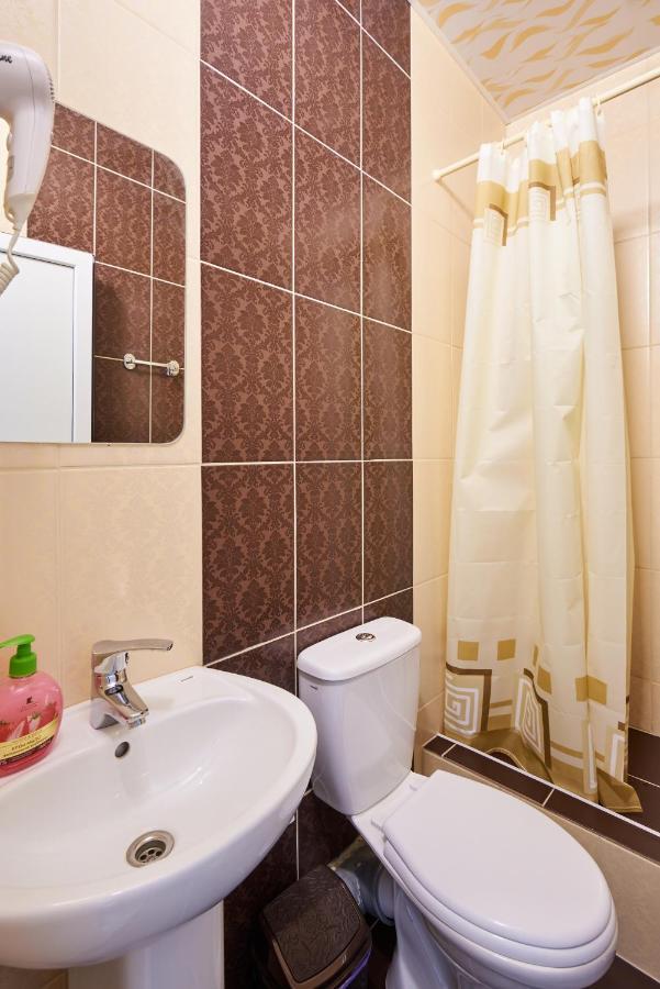 Хостел Perron Charkiv Exteriör bild