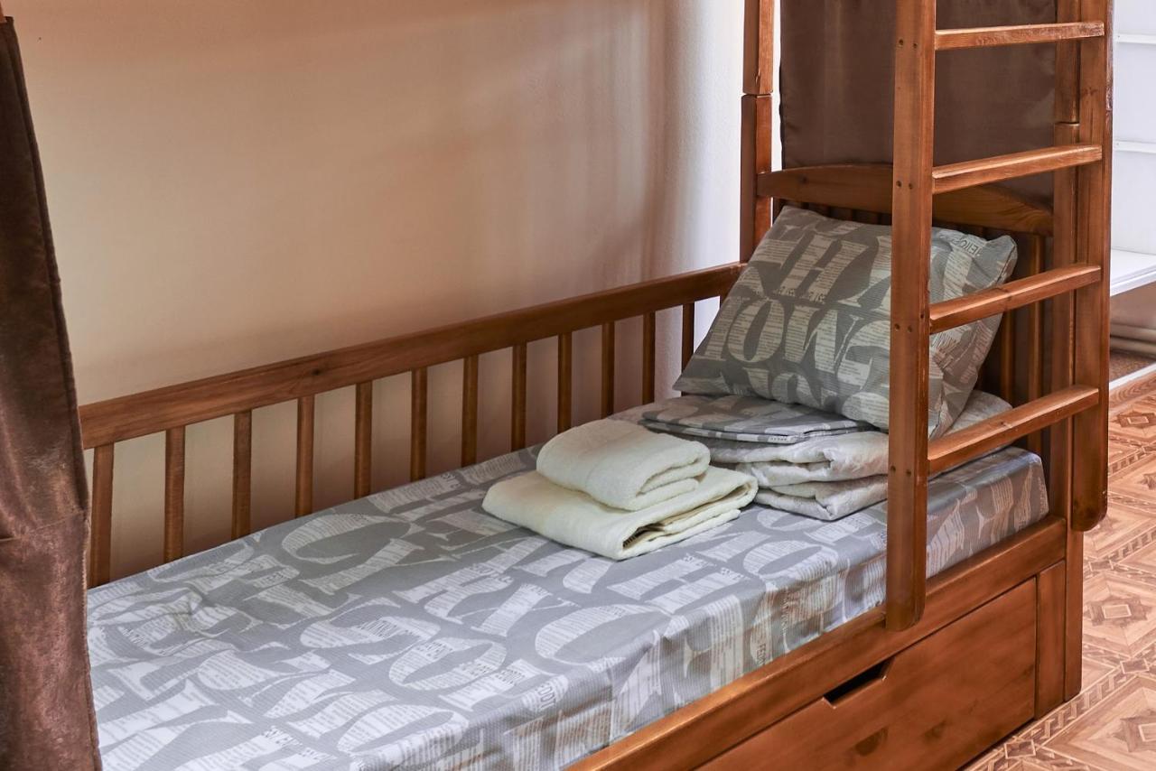 Хостел Perron Charkiv Exteriör bild