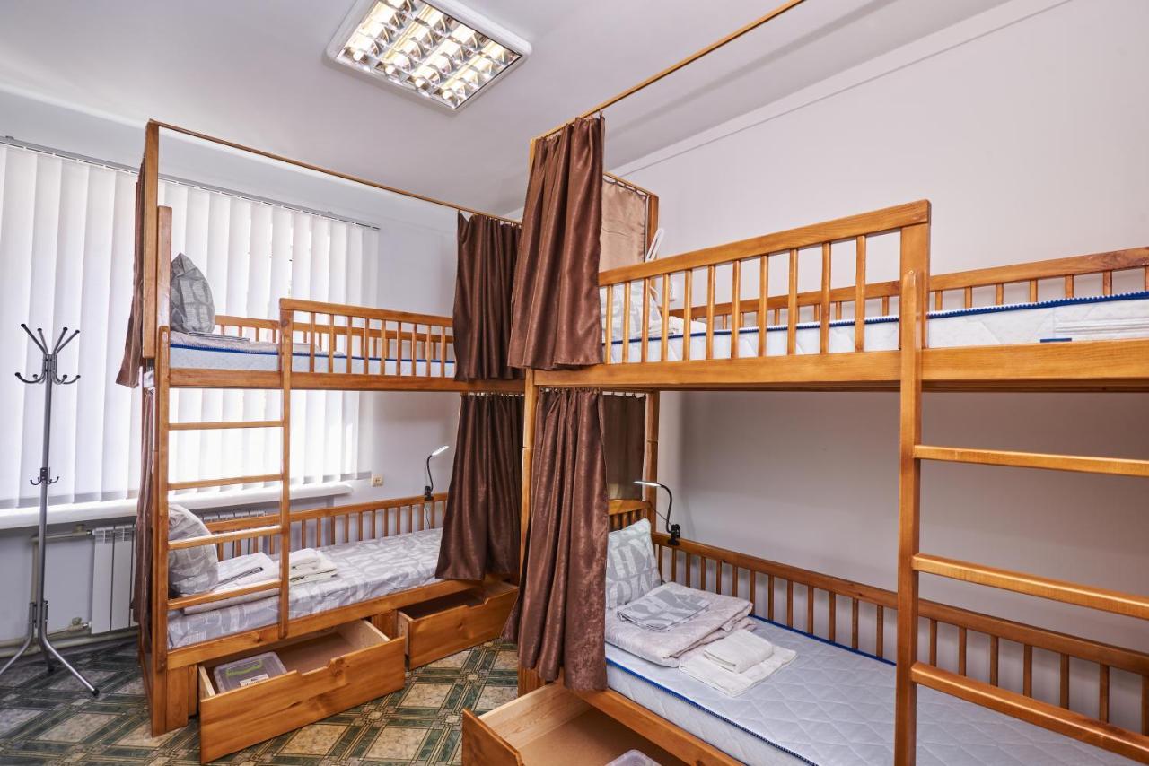 Хостел Perron Charkiv Exteriör bild