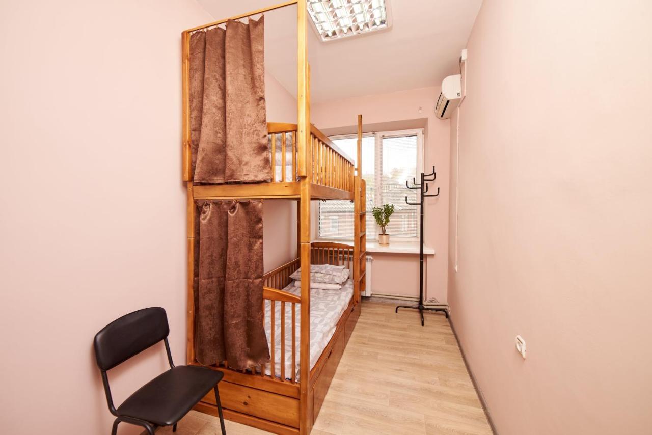 Хостел Perron Charkiv Exteriör bild