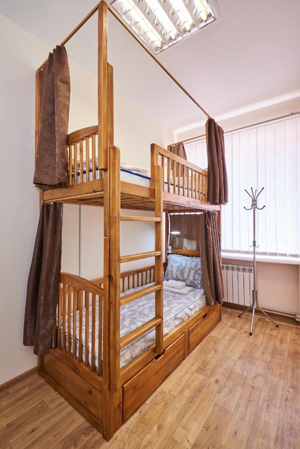 Хостел Perron Charkiv Exteriör bild